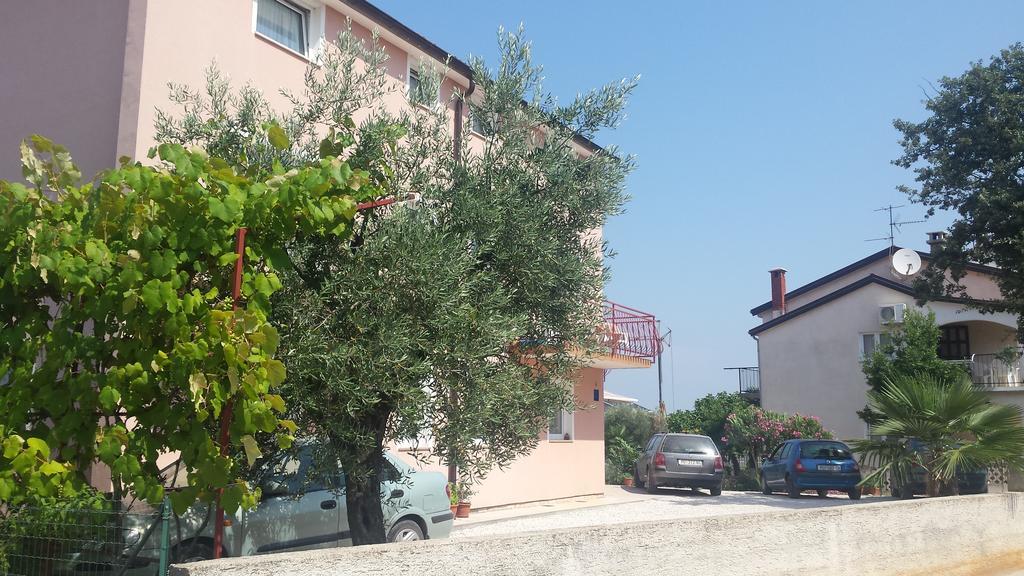 Apartment Studio Baric Poreč Eksteriør billede