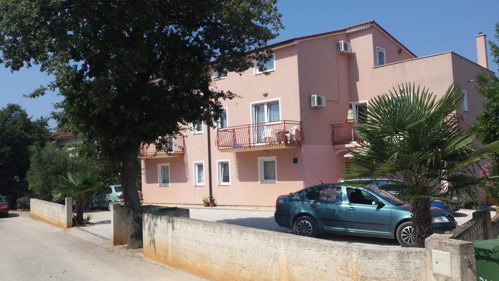 Apartment Studio Baric Poreč Eksteriør billede